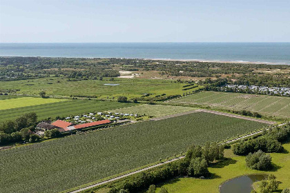 003 Knus 4 persoons beneden appartement in Vrouwenpolder op 30 minuten lopen van het strand