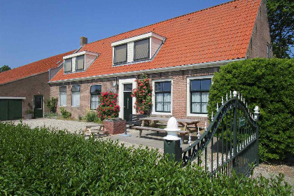 002 Schitterend 7 persoons vakantiehuis met eigen speeltuin in Vrouwenpolder op Walcheren