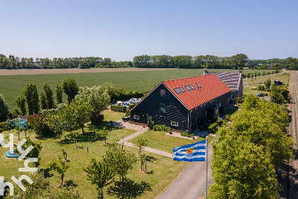 012 Sfeervol 6 persoons appartement in Vrouwenpolder op Walcheren, landelijk en rustig