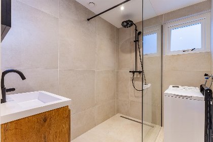 005 Vakantiewoning Vrouwenpolder | lichte moderne woning met grote tuin voor 4 personen | Schoolstraat 6A