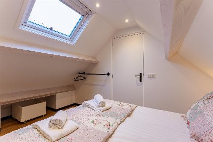 013 Vakantiewoning Vrouwenpolder | lichte moderne woning met grote tuin voor 4 personen | Schoolstraat 6A