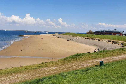 012 4 persoons vakantiewoning aan het water bij Wemeldinge aan de Oosterschelde