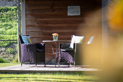 001 Comfortabele 6 persoons vakantiewoning met royale tuin en veranda