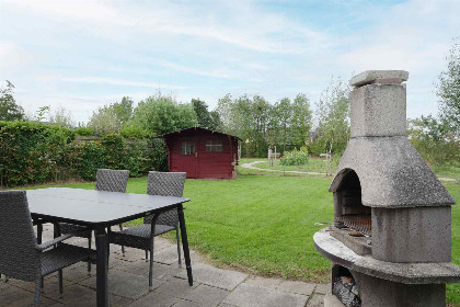 010 Compleet ingerichte 8 persoons woning met buiten BBQ en tuinhuis