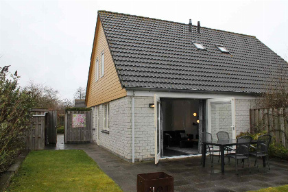 005 Heerlijke woning voor 5 personen, direct tegenover de speeltuin