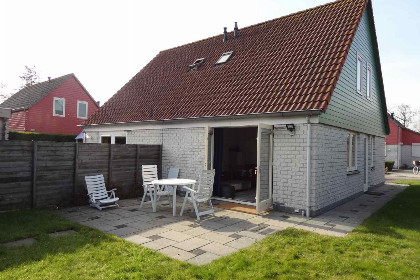 001 Leuke 5 persoons woning op aangename ligging met tuinhuis