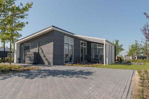 Moderne 2 persoons vakantiewoning met overdekt terras aan de Oosterschelde