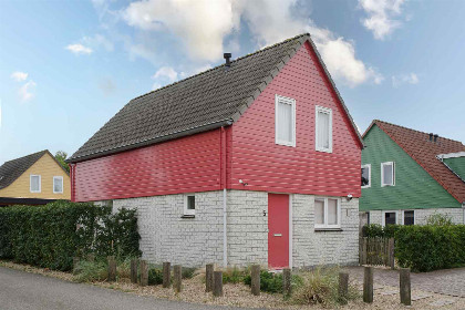 021 Mooie sfeervolle 8 persoons woning op 100 meter van Oosterschelde met hottub en sauna