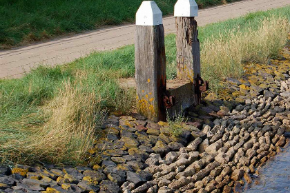 030 Mooie sfeervolle 8 persoons woning op 100 meter van Oosterschelde met hottub en sauna