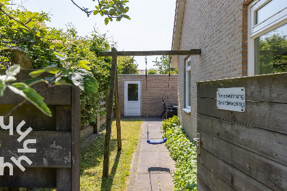 001 Gezellige 5 persoons vakantiewoning vlakbij de zee in het dijkdorp Westkapelle