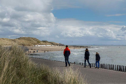 015 Rustig gelegen studio voor 2 personen op 75 meter van het strand