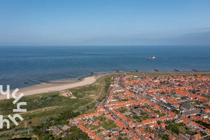 005 Sfeervol 5 persoons vakantie appartement met dakterras in het centrum van Westkapelle