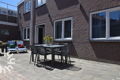 004 Sfeervolle 5 persoons vakantiewoning gelegen in het centrum van Westkapelle