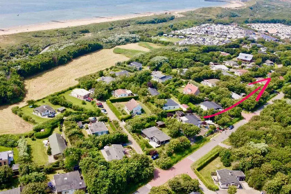 012 Sfeervolle 6 persoons vakantiebungalow onderaan de duinen bij Westkapelle