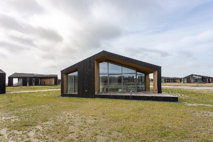 050 Natuurhuis Waterrand