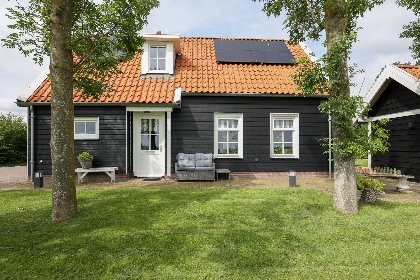 044 Zeeuwse Polderlodge