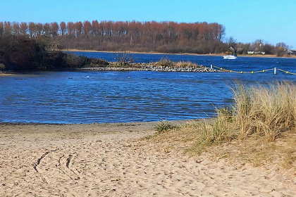 014 Vrijstaande 6 persoons vakantiewoning met sauna bij het Veerse Meer