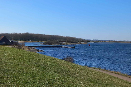 019 Vrijstaande 6 persoons vakantiewoning met sauna bij het Veerse Meer