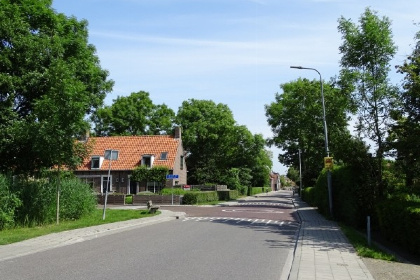 038 5 persoons vakantiehuis met omheinde tuin in Zonnemaire