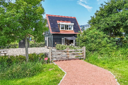 015 Charmant vakantiehuis voor 2 volwassenen en 1 kind, met tuin bij Zeeuws strand