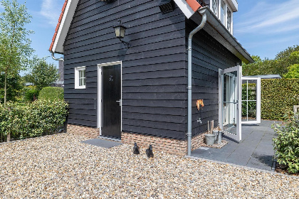 031 Charmant vakantiehuis voor 2 volwassenen en 1 kind, met tuin bij Zeeuws strand