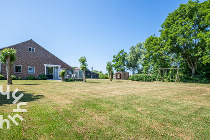 008 Comfortabel 4 persoons vakantiehuis met duinzicht en grote tuin in Zoutelande