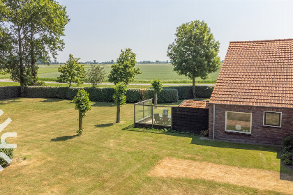 009 Comfortabel 4 persoons vakantiehuis met duinzicht en grote tuin in Zoutelande