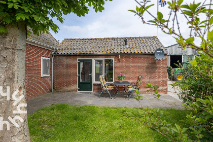 002 Fijne vakantiewoning op een boerderij met een fantastisch zicht op duinen en akkers