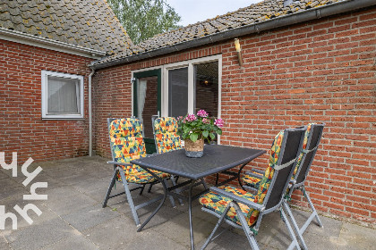 025 Fijne vakantiewoning op een boerderij met een fantastisch zicht op duinen en akkers