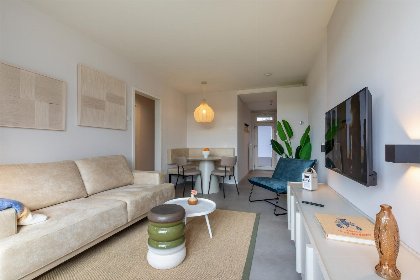 004 Kurhaus appartement nr. 1 met terras op 2 min van het strand | Nieuwstraat 1 Zoutelande