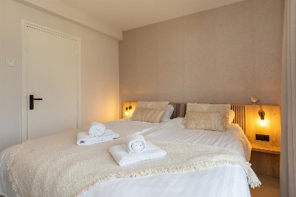 011 Kurhaus appartement nr. 1 met terras op 2 min van het strand | Nieuwstraat 1 Zoutelande