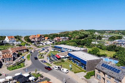 036 Kurhaus Residence Zoutelande | Luxe Verblijf aan Zee met eigen terras en prive sauna | Nieuwstraat 1   app. nr 4