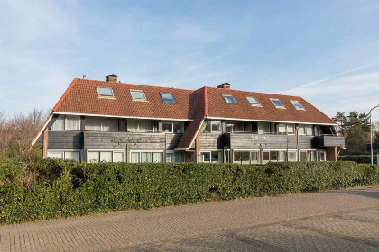 001 Prachtig gelegen 5 persoons appartement vlak aan zee en duinen