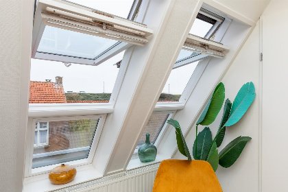 008 Samen genieten in hartje Zoutelande | Sfeervolle studio | Langstraat 29D