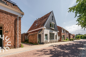 Sfeervol 6 persoons vakantiehuis in Zoutelande op 10 meter van het strand