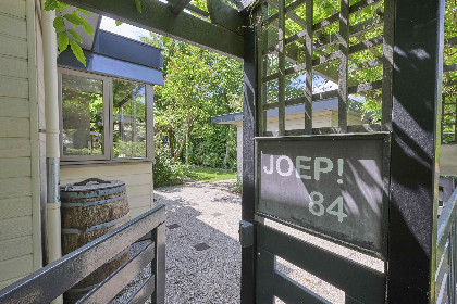 002 Huisje Joep