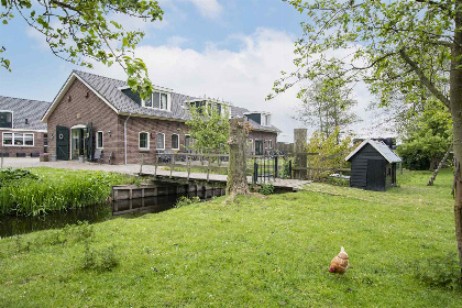 012 Zeer luxe en mooie 14 persoons groepsaccommodatie vlakbij Gouda