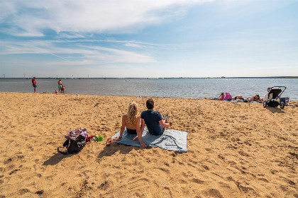 010 5 persoons chalet dicht bij het strand