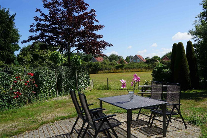 010 Heerlijk 6 persoons vakantiehuis in Ouddorp vlakbij het strand