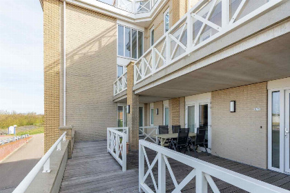 026 Luxe 5 persoons appartement aan de jachthaven in Ouddorp, vlakbij Zeeland