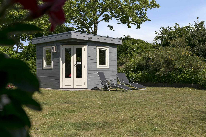 005 Sfeervol 6 persoons vakantiehuis achter de duinen in Ouddorp, vlakbij het Noordzeestrand