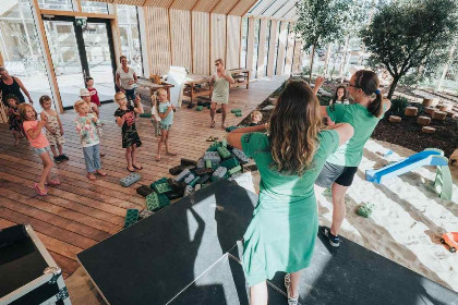 005 Vakantiehuis voor 6 personen in Ouddorp vlakbij het strand