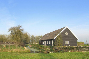 Luxe 8 persoons vakantiehuis op het erf van een boerderij vlakbij Rotterdam en Gouda