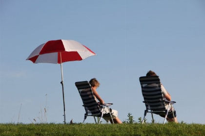 032 Vrijstaand 5 persoons vakantiehuis op een leuk familiepark in Roelofarendsveen!