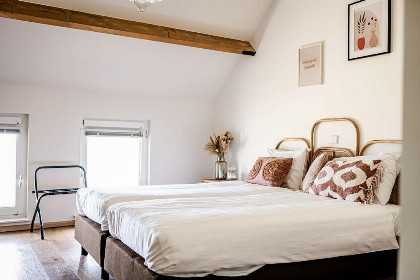 004 Eiland kamer (inclusief ontbijt)