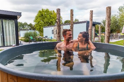 009 Dijk Lodge met Hottub 009 Dijk Lodge met Hottub