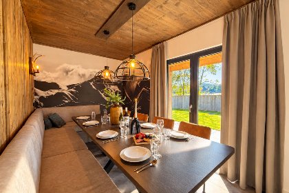 031 Bergblick am Afritzer See