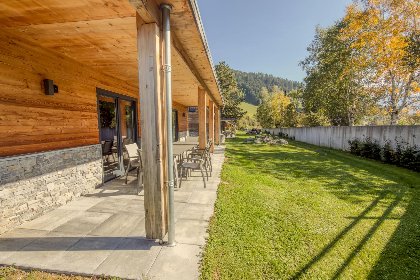 047 Bergblick am Afritzer See