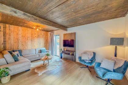 003 Bergchalet am See