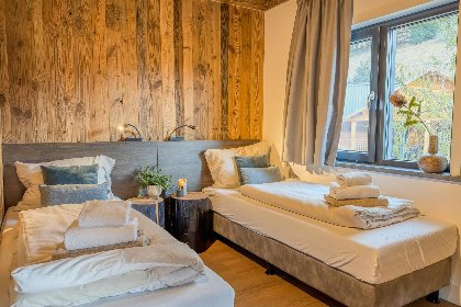 030 Bergchalet am See